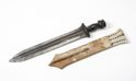 vergrößerte Ansicht: Schwertmesser mit Scheide, Bild 1